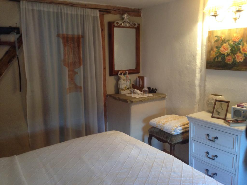 All Seasons Bed & Breakfast Kerpen  Ruang foto