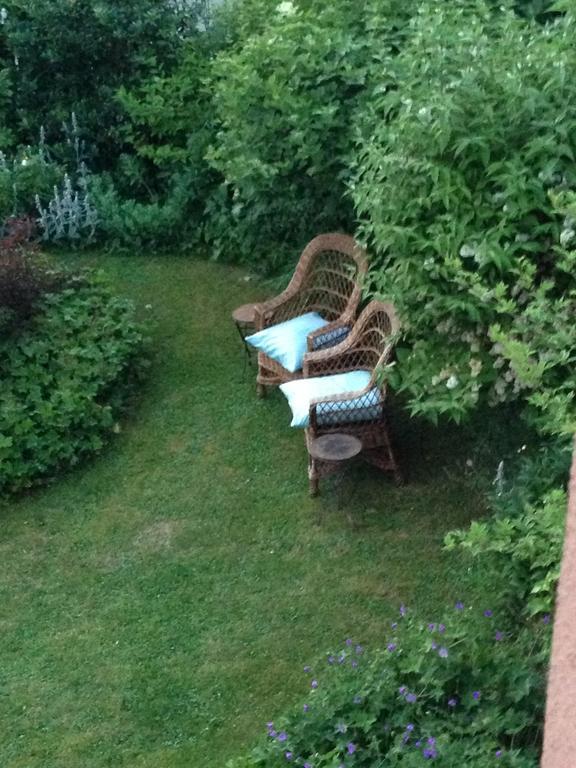 All Seasons Bed & Breakfast Kerpen  Bagian luar foto
